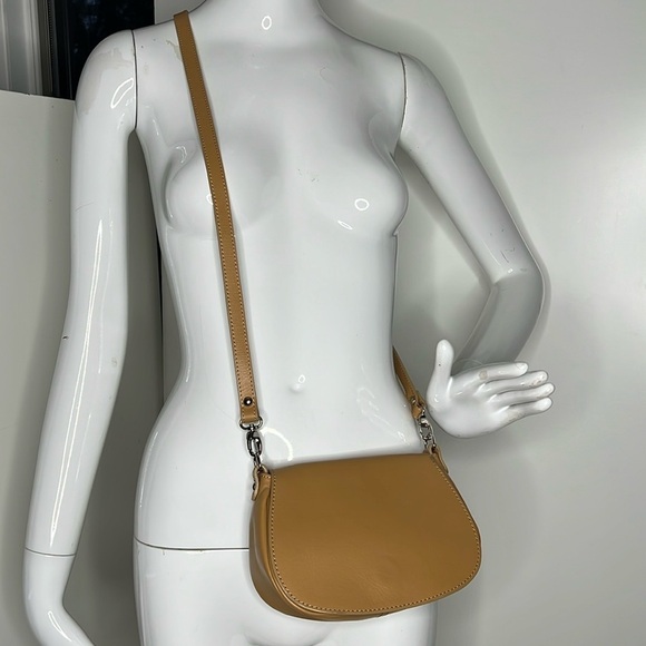 Jane August Camel Tan Brown Leather Crossbody Bag - Picture 9 of 11